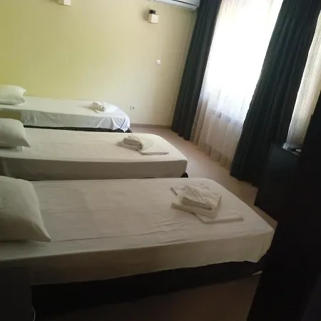 Park Stratesh 3* Lovech