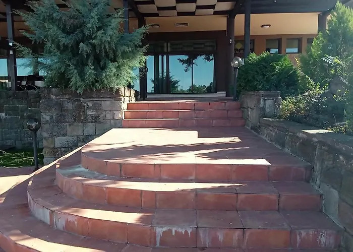 Park Stratesh Хотел 3*