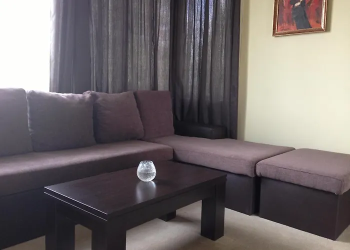 Хотел Park Stratesh 3*