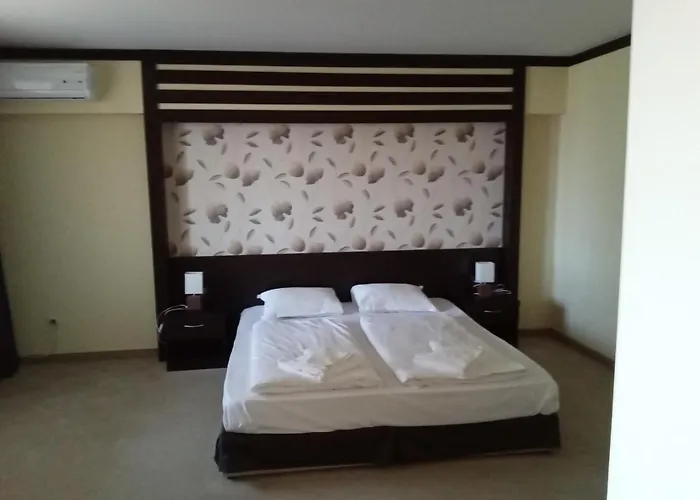 Park Stratesh Ловеч