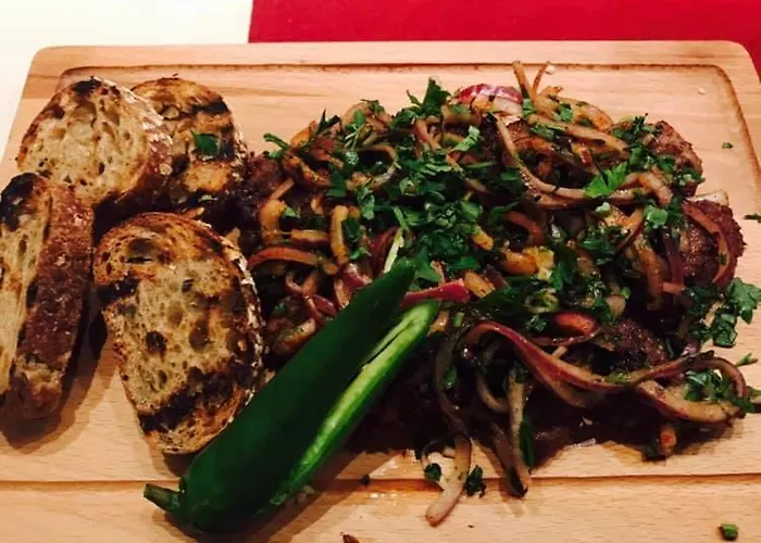 Park Stratesh 3* Ловеч