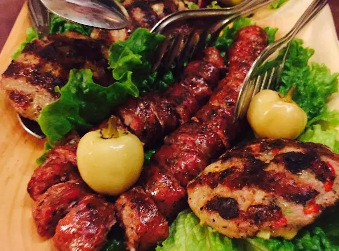 Park Stratesh Хотел Ловеч