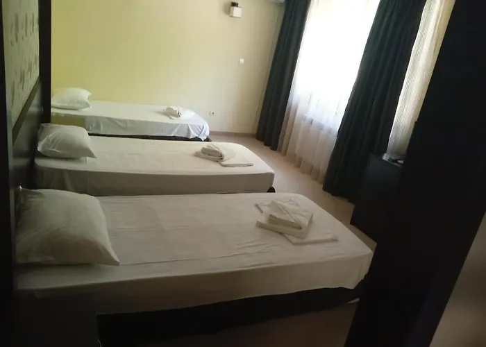 Park Stratesh 3* Ловеч